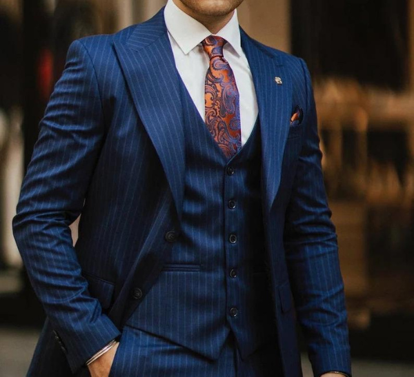 15 Dapper Navy-Blue Groomsmen Suits That Will Make You Say I Do