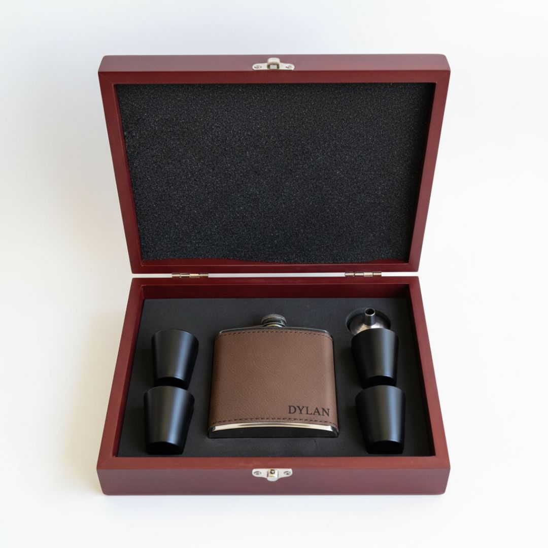 Leather Flask Gift Set
