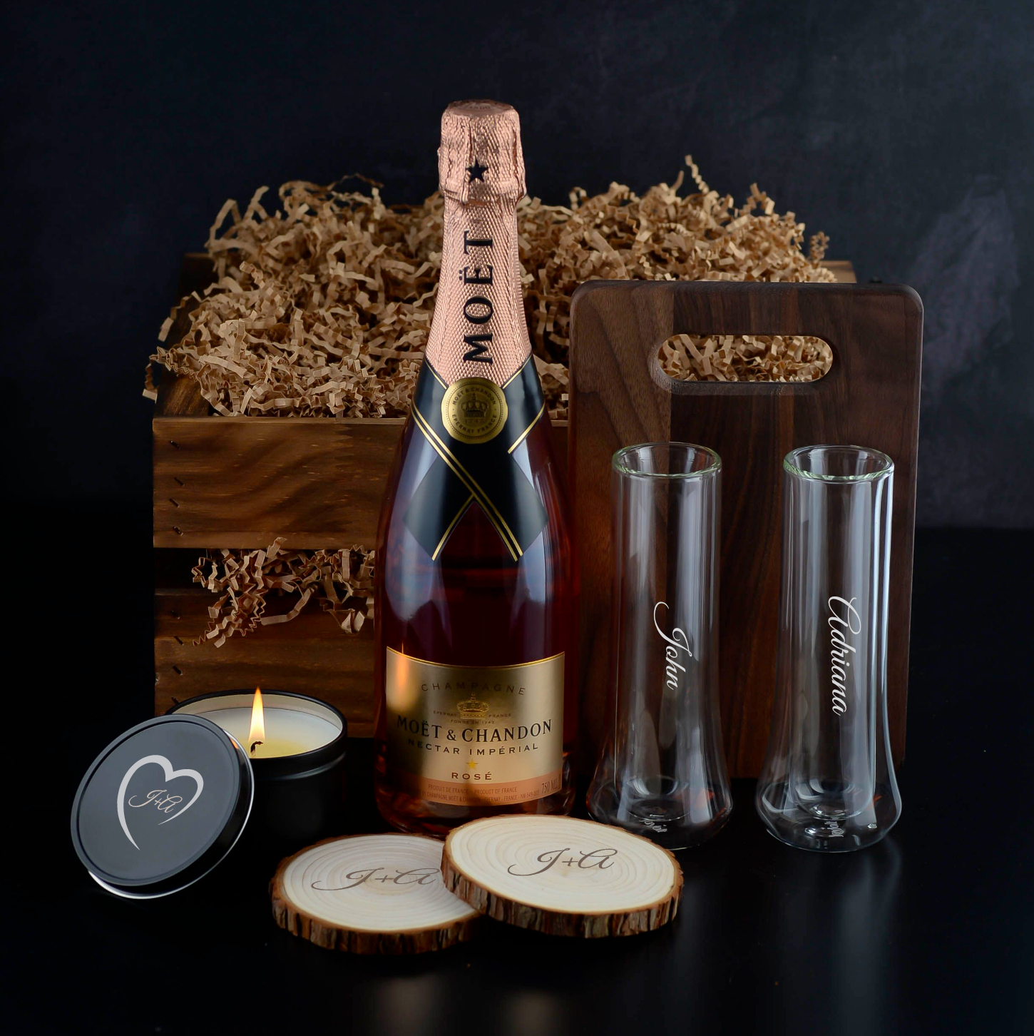 17 Great Personalized Wedding Gift Ideas for the New Couple - Groovy ...