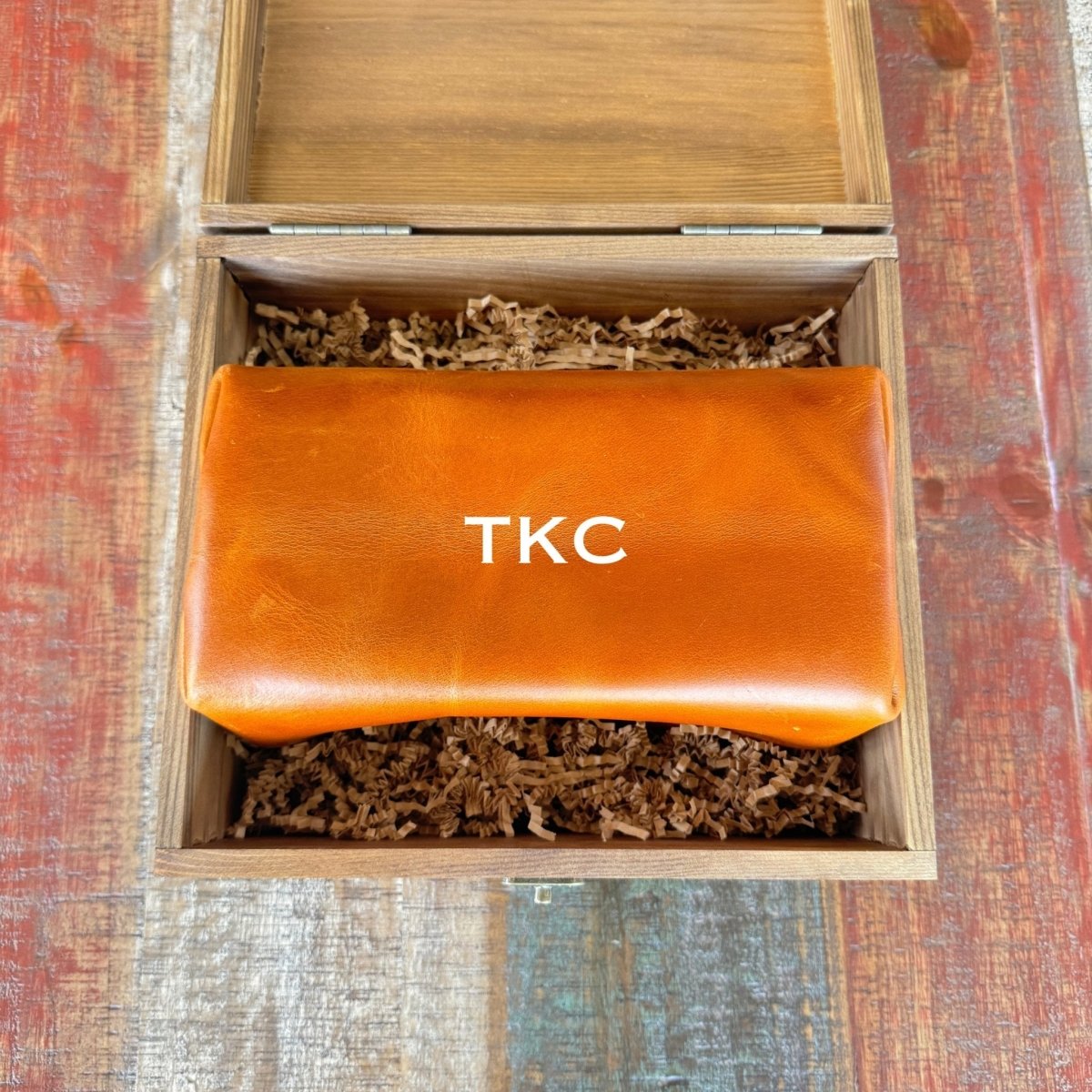 Box Set 2024 Pack &amp; Go by Groovy Groomsmen Gifts