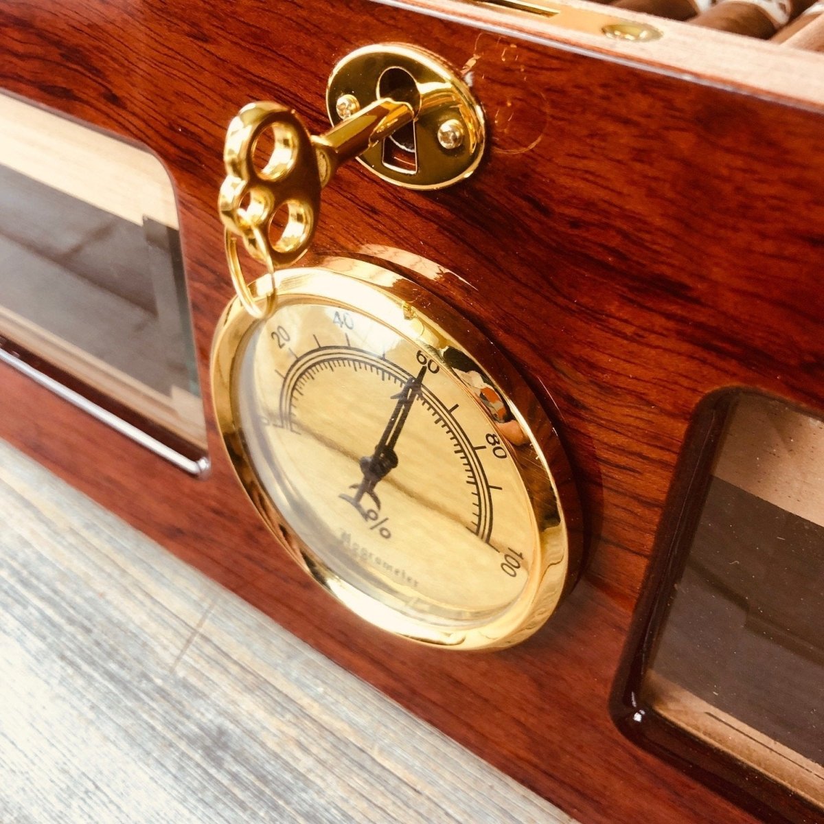 High Class Humidor by Groovy Groomsmen Gifts