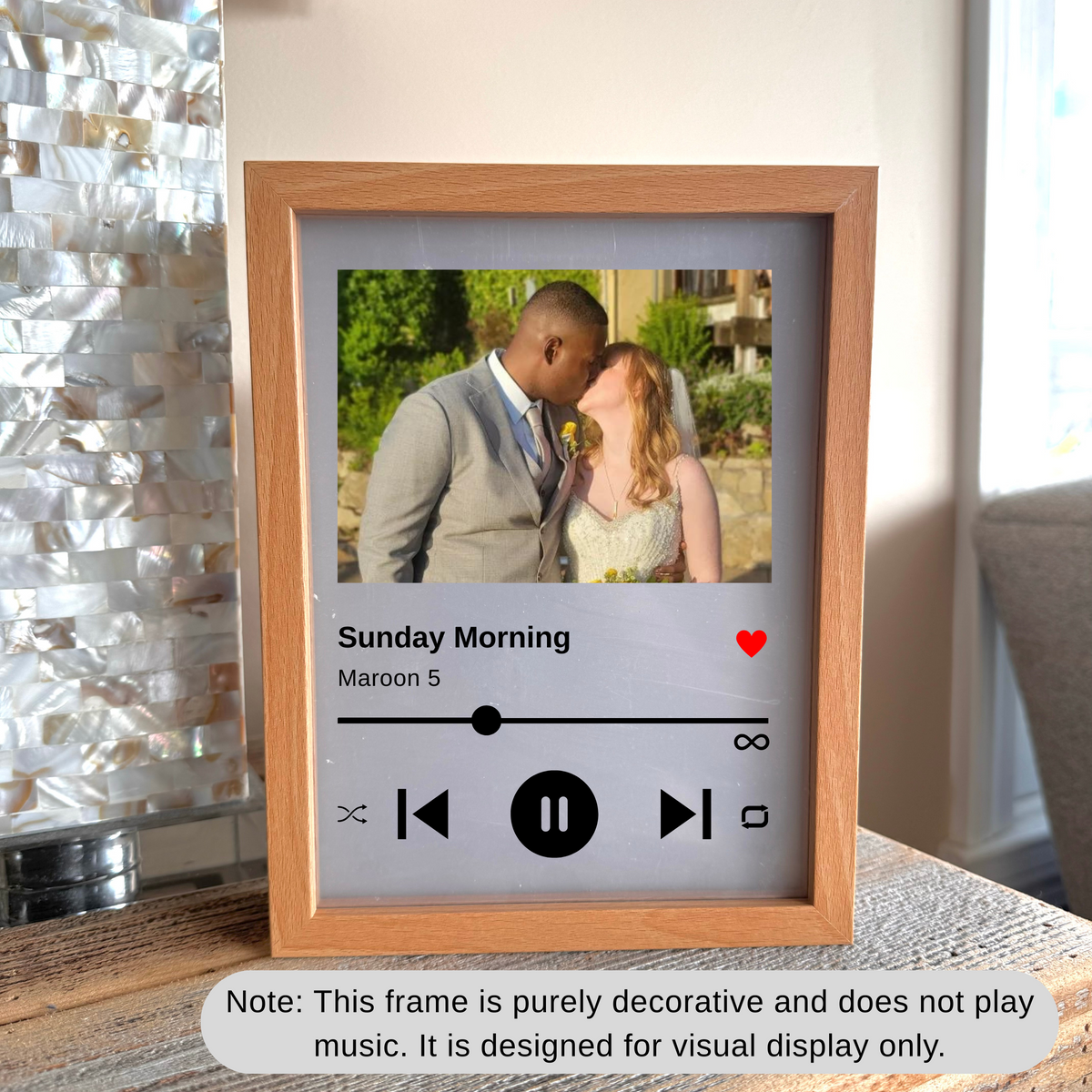 Personalized Couple&#39;s Song Photo Frame