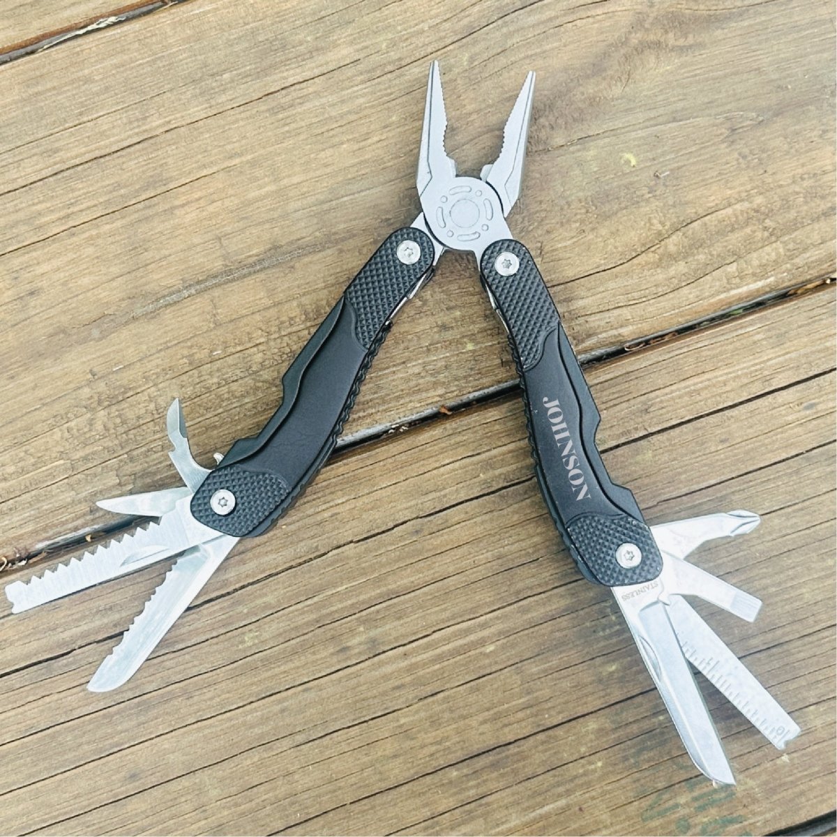 OPTIONS_HIDDEN_PRODUCT Select Your Items Here: by Groovy Groomsmen Gifts