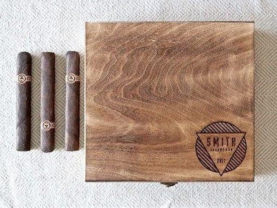 groomsmen gift cigar box