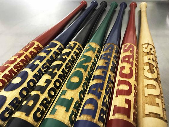 lever grinende Intensiv Custom Engraved Baseball Bats, Personalized with 2 Lines - Groovy Groomsmen  Gifts